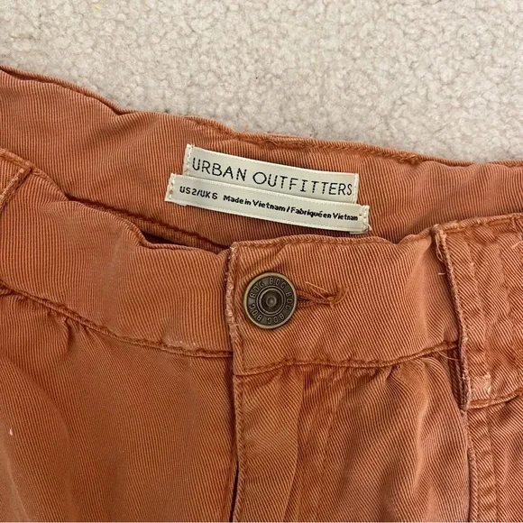 Urban Outfitters Rust Orange Baggie Cargo Pants Size 2 - Picture 4 of 4
